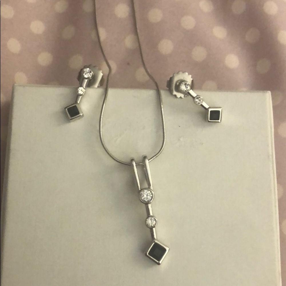 Lia Sophia Necklace and Earring Set